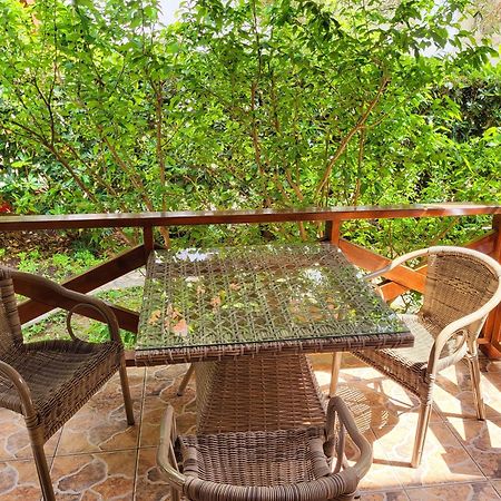 Apartments Maris Garden Petrovac Dış mekan fotoğraf