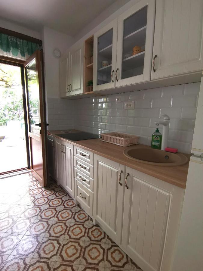 Apartments Maris Garden Petrovac Dış mekan fotoğraf
