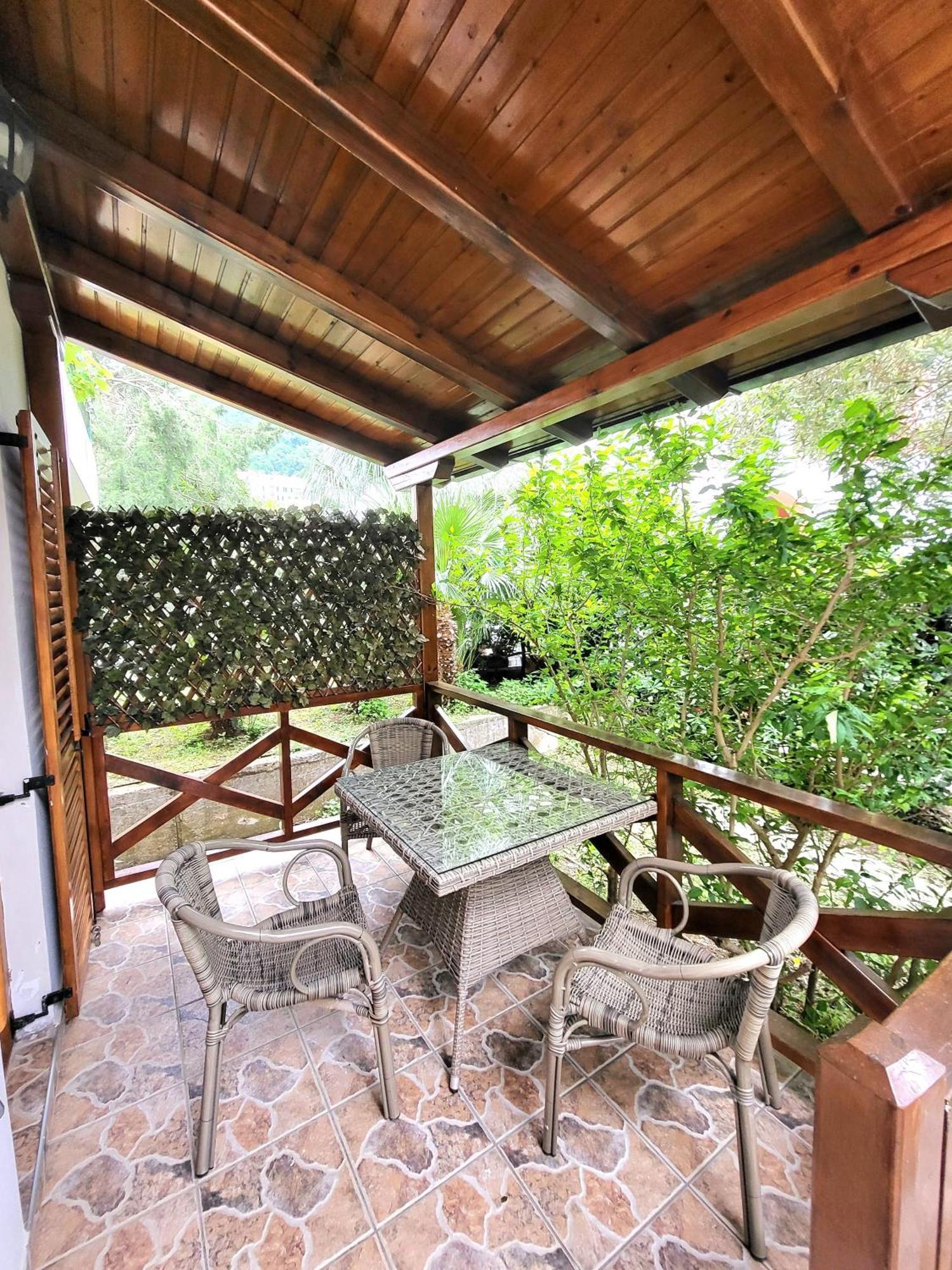 Apartments Maris Garden Petrovac Dış mekan fotoğraf