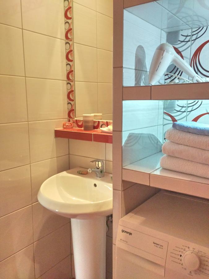 Apartments Maris Garden Petrovac Dış mekan fotoğraf